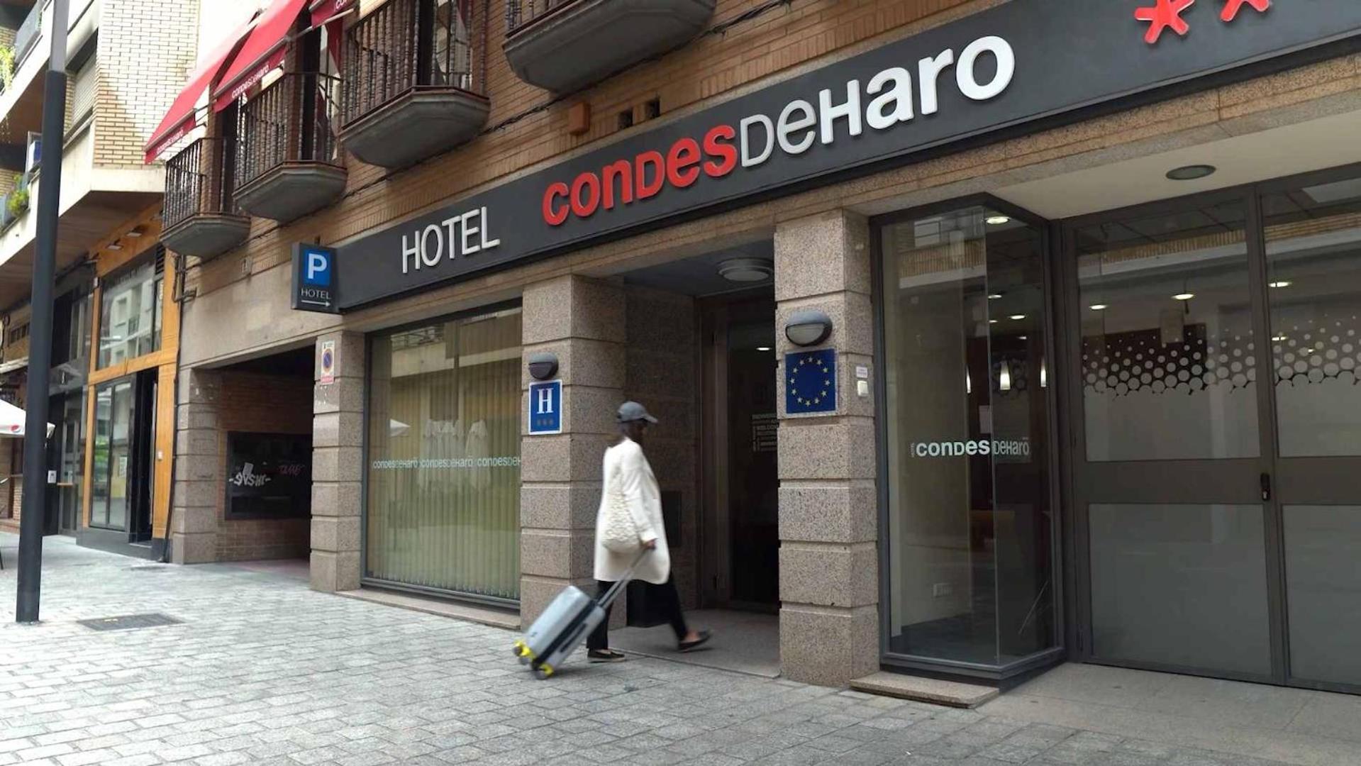 Hotel Condes De Haro Logroño Esterno foto