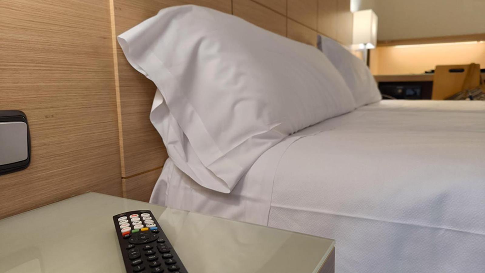 Hotel Condes De Haro Logroño Esterno foto